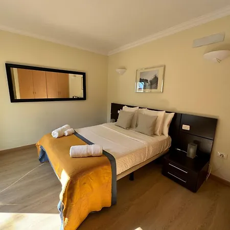 Centrico Con Piscina Daire