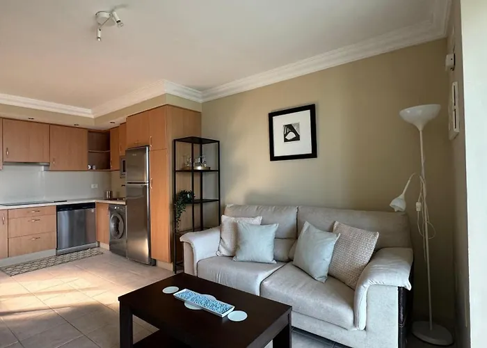 Apartment Centrico Con Piscina