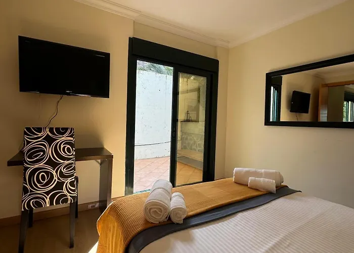 Apartment Centrico Con Piscina