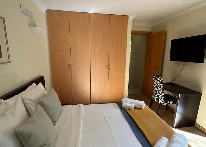 Centrico Con Piscina Apartament *