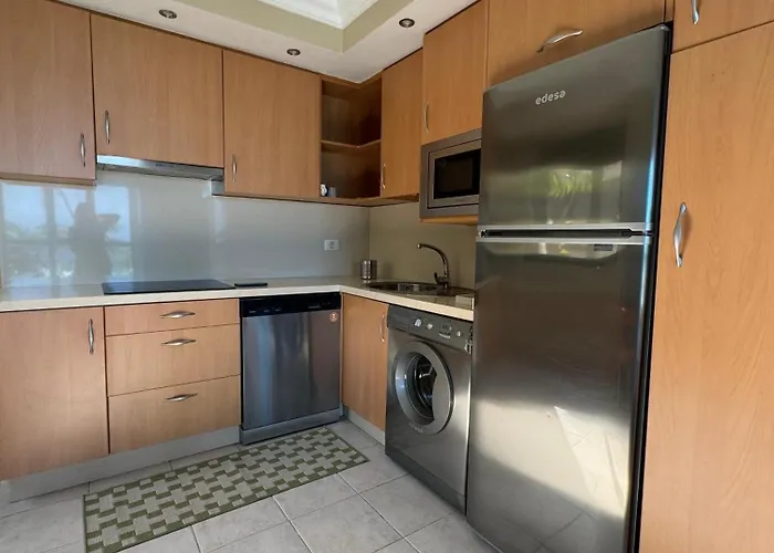 Centrico Con Piscina Apartament *